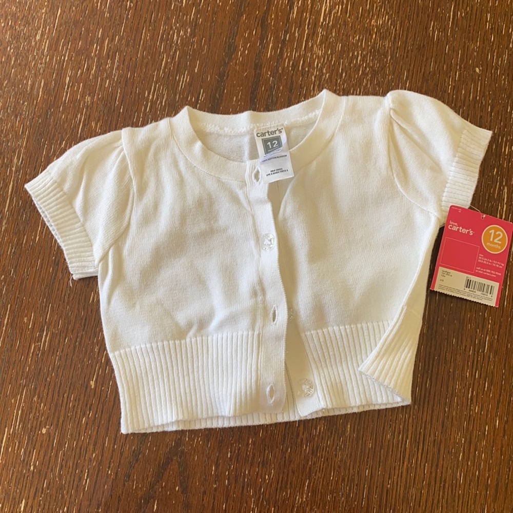 Carter’s white shirt sleeve cardigan